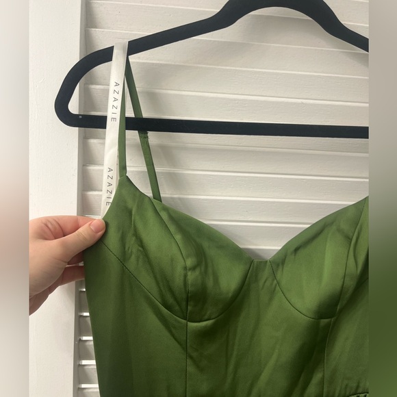 Azazie Atelier Emma dress in Olive Green, size 4 - New with tags! NWT - Picture 6 of 8